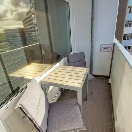 - Haus D, App 0d0705 Apartment