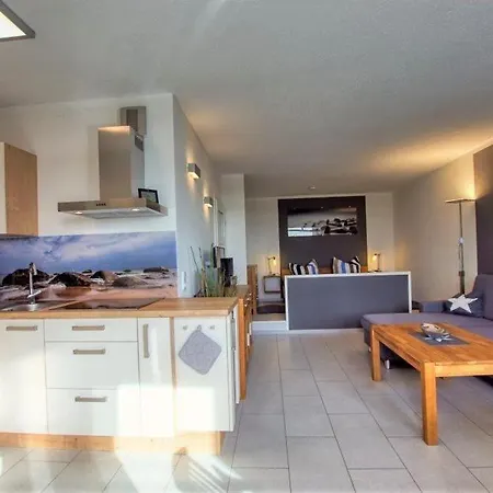 - Haus D, App 0d0705